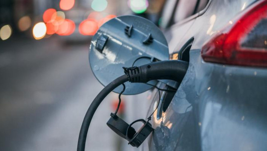 AI Charging Extends EV Battery Life By 23 Percent