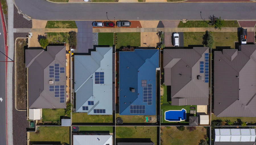 Australia Hits Record Home Battery And Solar Surge