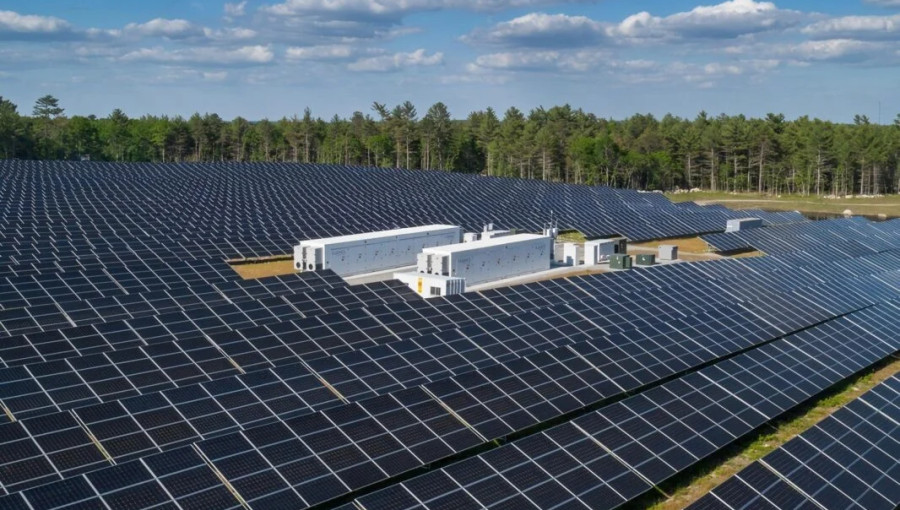 Battery Integration Transforms Solar Into Reliable Dispatchable Power