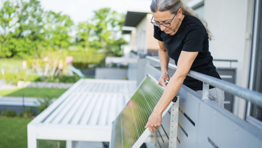 Connecticut Legislation Legalizes Plug In Portable Solar Technology