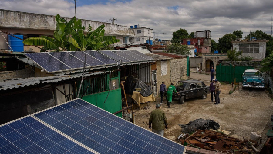 Cuba Rapidly Expands Solar Power Amid Energy Crisis