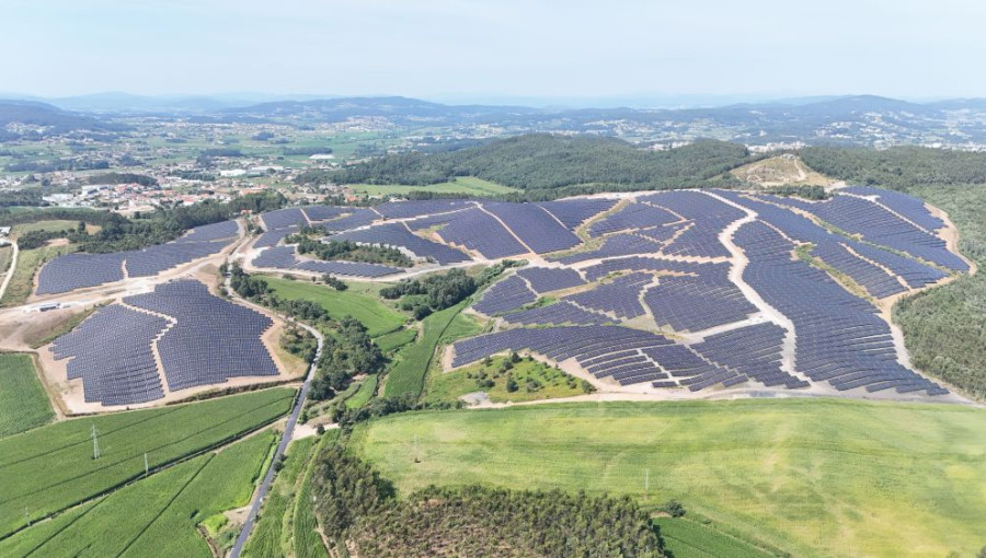 Europe Adopts Hybrid Energy To Combat Price Volatility