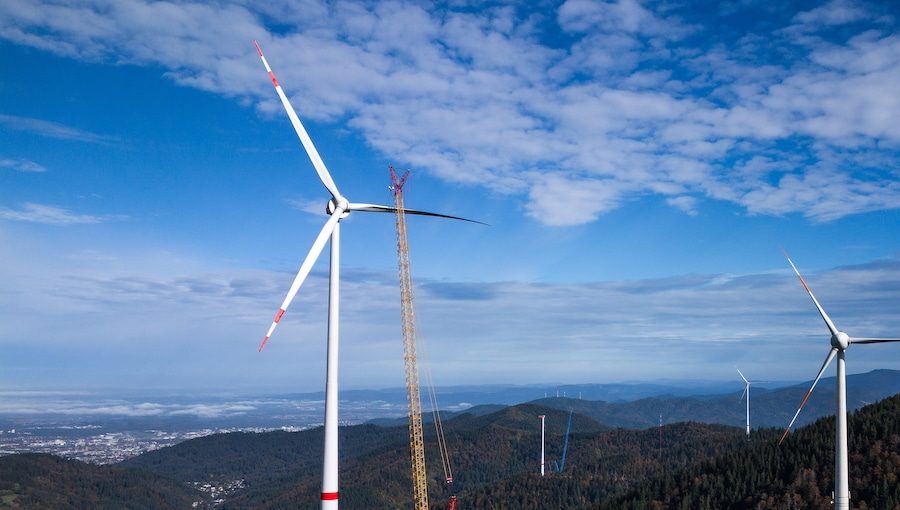 Global Wind Energy Capacity Hits 1,136 Gigawatts in 2024