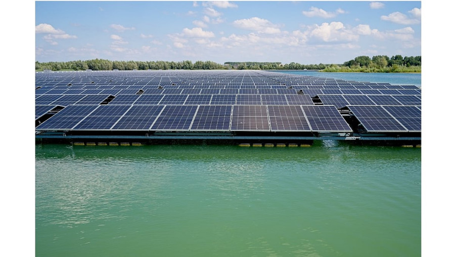 India Identifies Over 100 GW Floating Solar Energy Potential