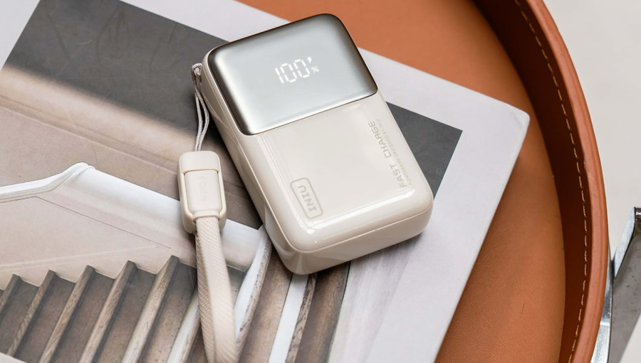 INIU Pocket Rocket P50 Delivers 45W Fast Charging