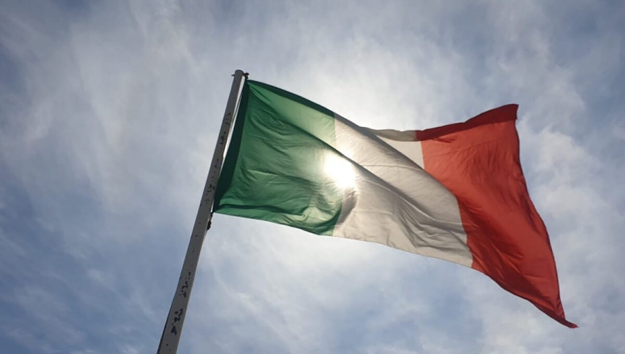 Italy's Electricity Market Shifts Towards Battery Storage Solutions