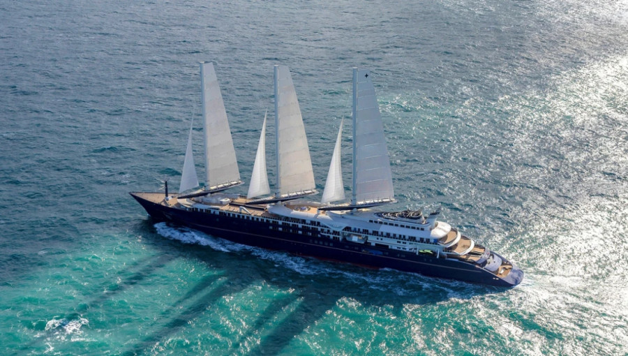 Orient Express Debuts World Largest Luxury Sailing Ship