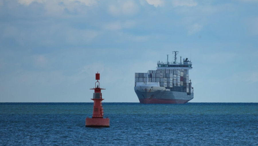 Pioneering Ship System Turns Carbon Into Valuable Limestone