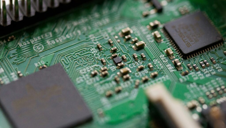 Scientists Turn Wood Pulp Into Eco Friendly Electronics