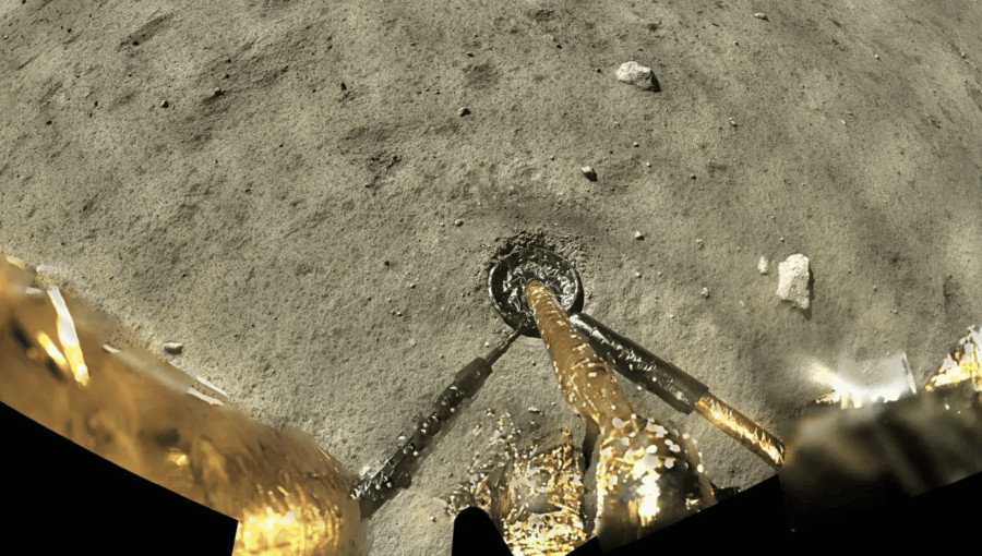 Solar-Powered Device Turns Lunar Soil Into Vital Resources