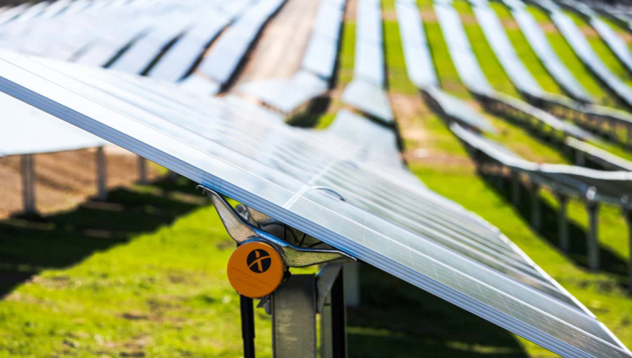 Solar Tracker Manufacturers Prioritize Financial Stability And Innovation