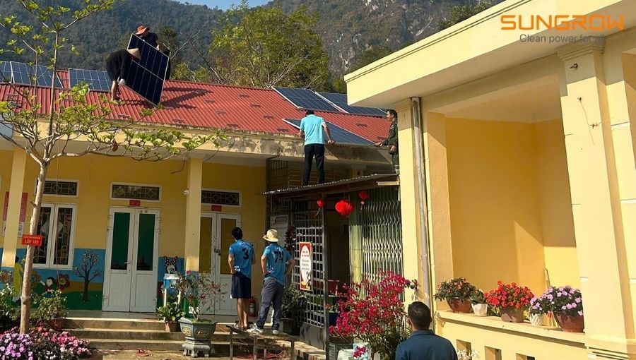 Sungrow Brings Solar Energy To Khoen On Primary School in Vietnam