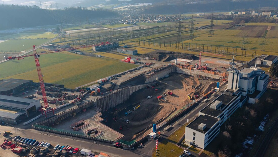 Switzerland Begins Building World Largest Redox Flow Battery